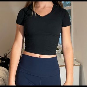 Size: xs wild fable black crop top